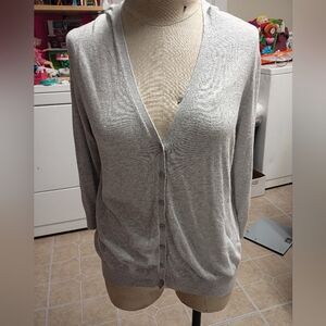 Old Navy Light Gray V-Neck Button-Up Cardigan Sweater